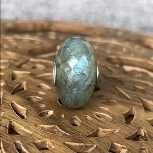 Trollbeads Labradorite Charm